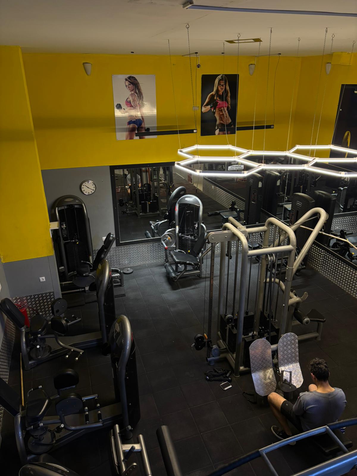 Rina Fitness Salon 15