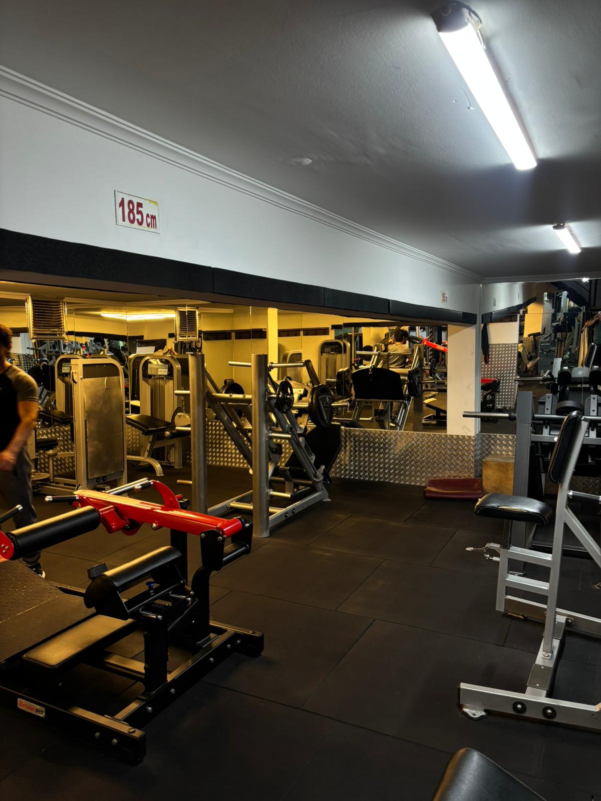 Rina Fitness Salon 6